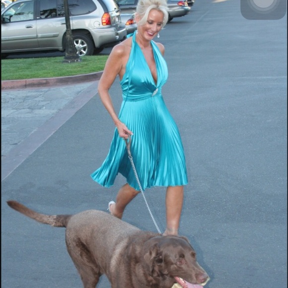 Halter Satin accordion pleated Marilyn Monroe style Dress - Picture 1 of 6